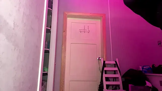 ShaunDannatt live cam on StripChat