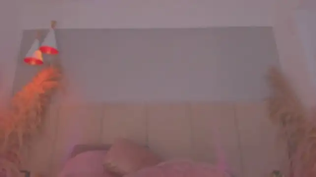 kaylarossi live cam on StripChat