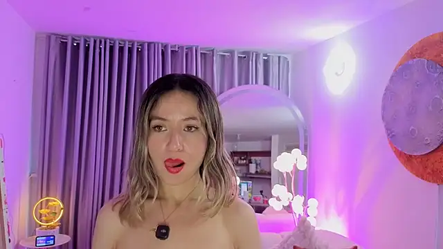 Nicky_sexfire