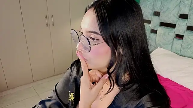 alisa_ousen live cam on StripChat