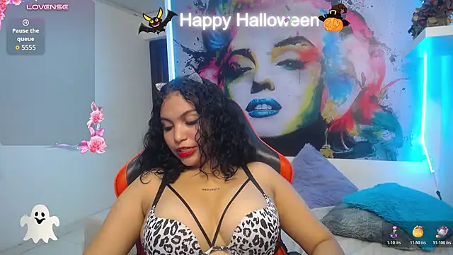 valeria_martinez19 live cam on StripChat