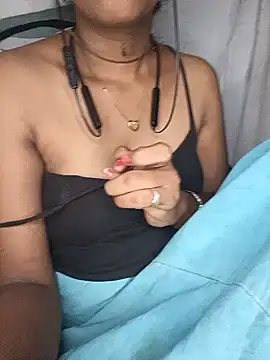 Tamil-Gowshika