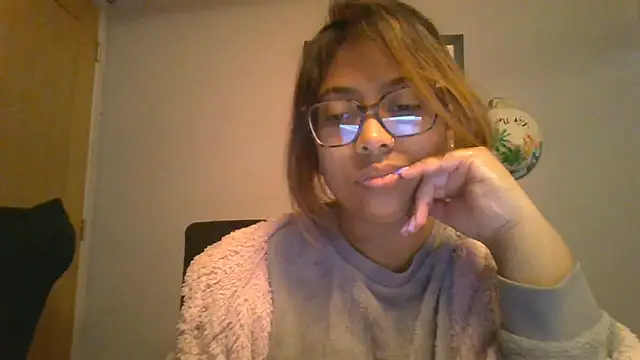 curvyphoenix_93