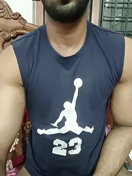 muscularguywithbigcock