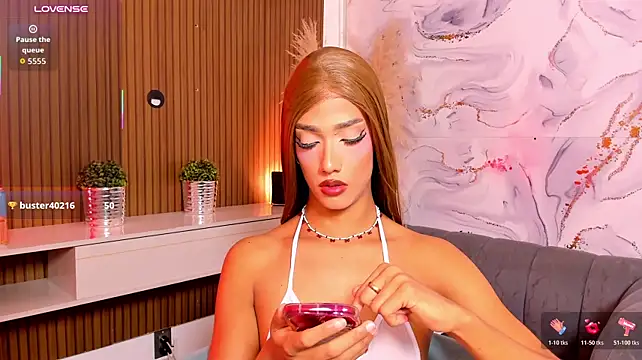 SelenaRogerss webcam