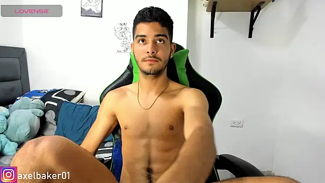 Axel_baker01