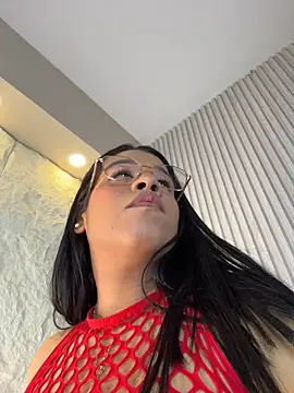Marianna_uzcategui live cam on StripChat