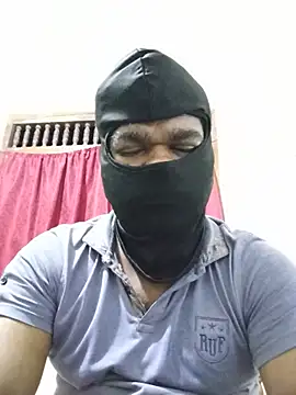 Hiptonos live cam