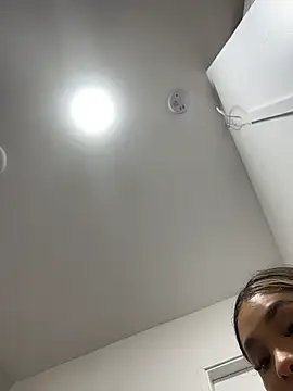 Kendall__evanss live cam on StripChat