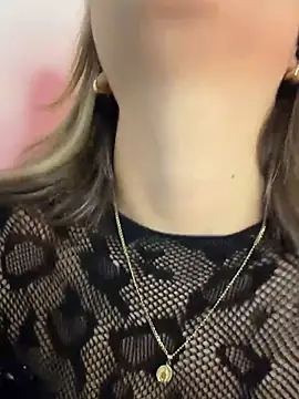AngelBlushXXX live cam