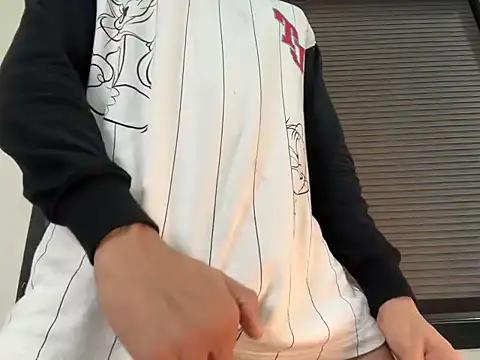 greenpy (M twink) - spill pepsi can on chest and dick 💦
