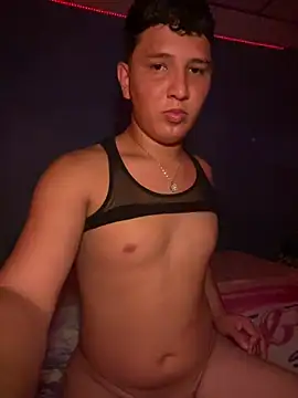 Eduardosexy_ live sex cam