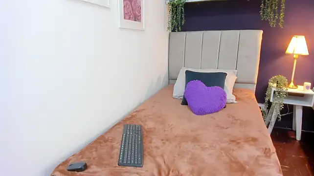 Natasha_Brm