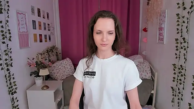 Ariadna_Shy