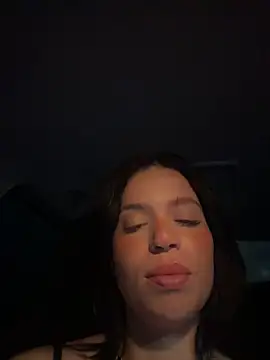 Rafaellaz live cam