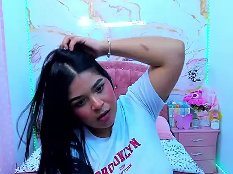 MiaBlakeXXX