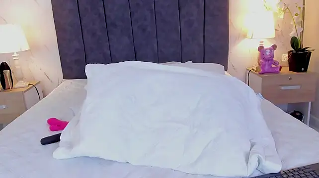 Emilly_Beaumont webcam
