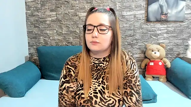 kalindahot live cam on StripChat