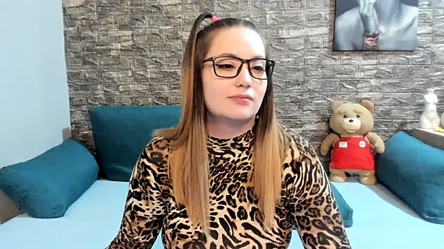 kalindahot live cam on StripChat