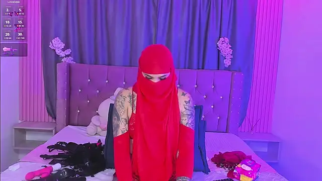 Nayla-Mouna
