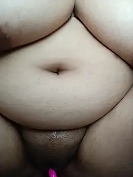 Lucky-hot-girls