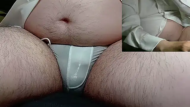 mori_kuma3 (M mature) - チラっと