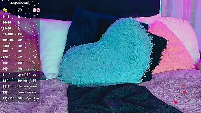 Hanna_horny_