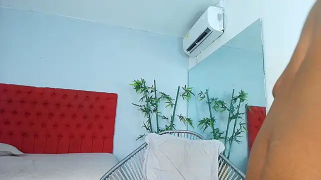 kayna_gomez