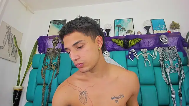Boy_Leon_X