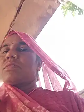 Priya_cutR