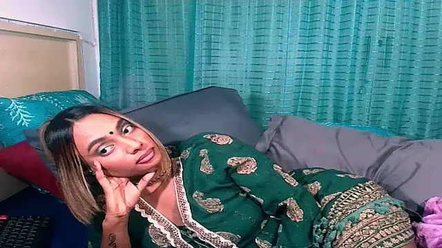 sexyindianchic