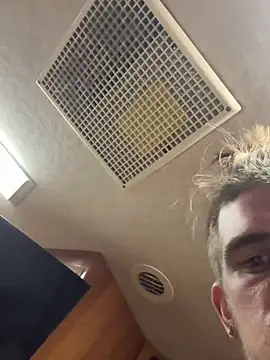 BabyGiraffe25