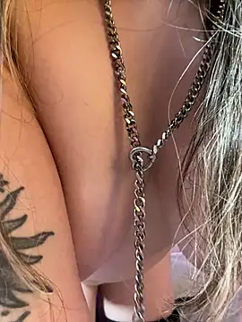 juanitablue live cam on StripChat
