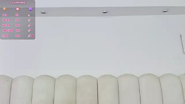 ela_ebony_