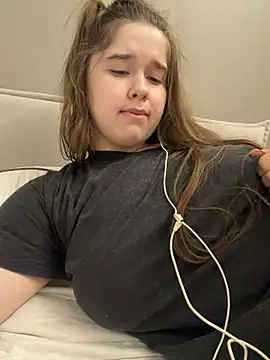 HornyGirlH webcam