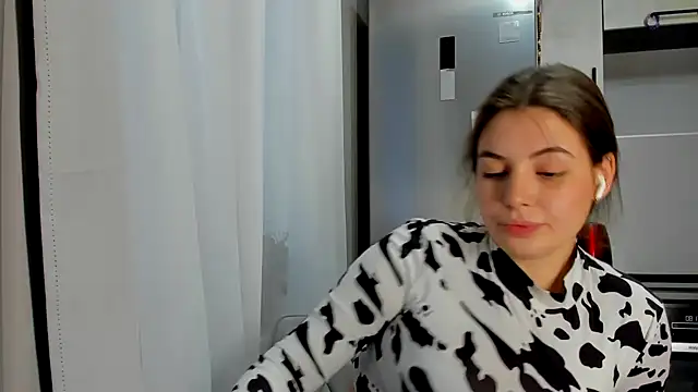 stella_aters webcam