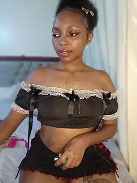 Petite_Ciri live cam on StripChat