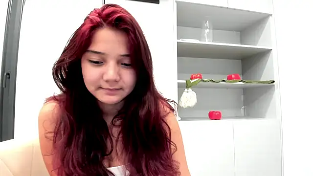 milana_marttt live cam on StripChat