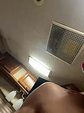 babygiraffe25 (M young) - Vibrators and more