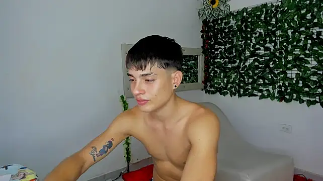 the_beby_guy (M twink) - Masturbate for😍3minute, daddy