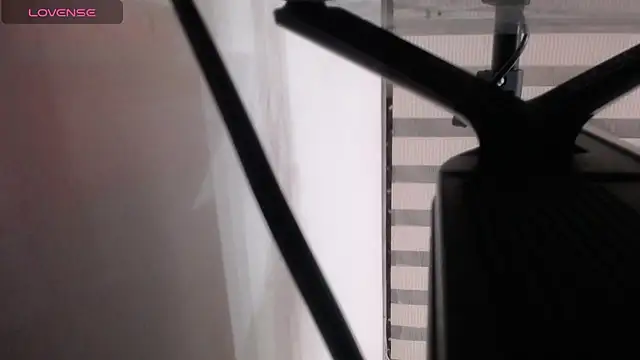 luna_dreamwet live cam on StripChat