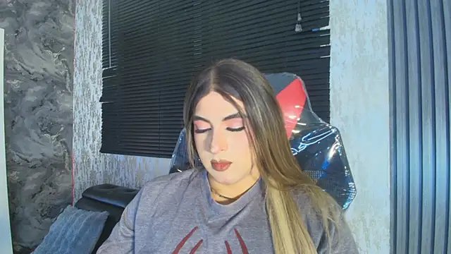 camii_raux live cam on StripChat
