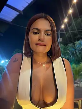 Irina_Velvett live sex cam
