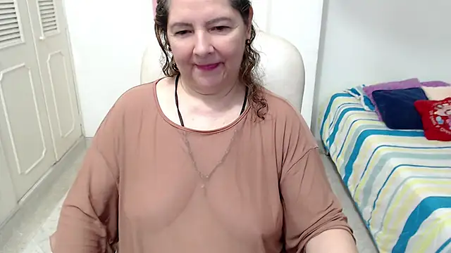 leonela_69