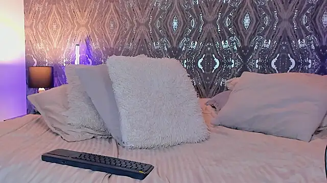 AbellaFox_