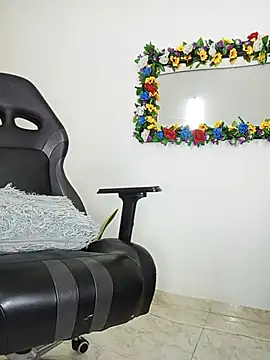 Elektra_bigcock