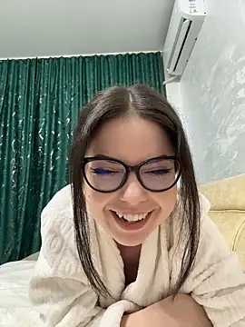 KaylaLewyss