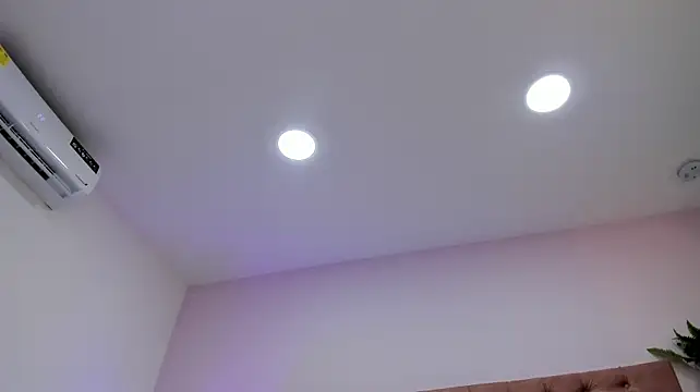 Chloee_Diamond_