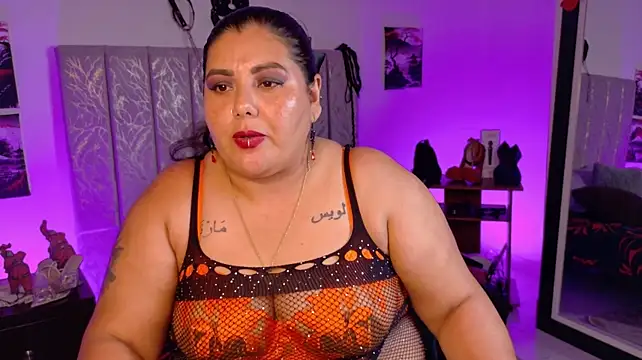 Isabell_Luxxx