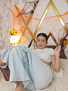AliceJone